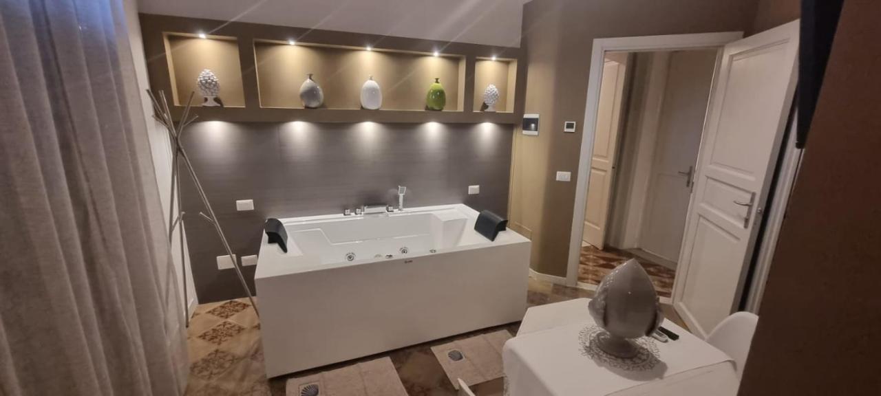 Reluxe Private Wellness Bed & Breakfast Lecce Exterior foto